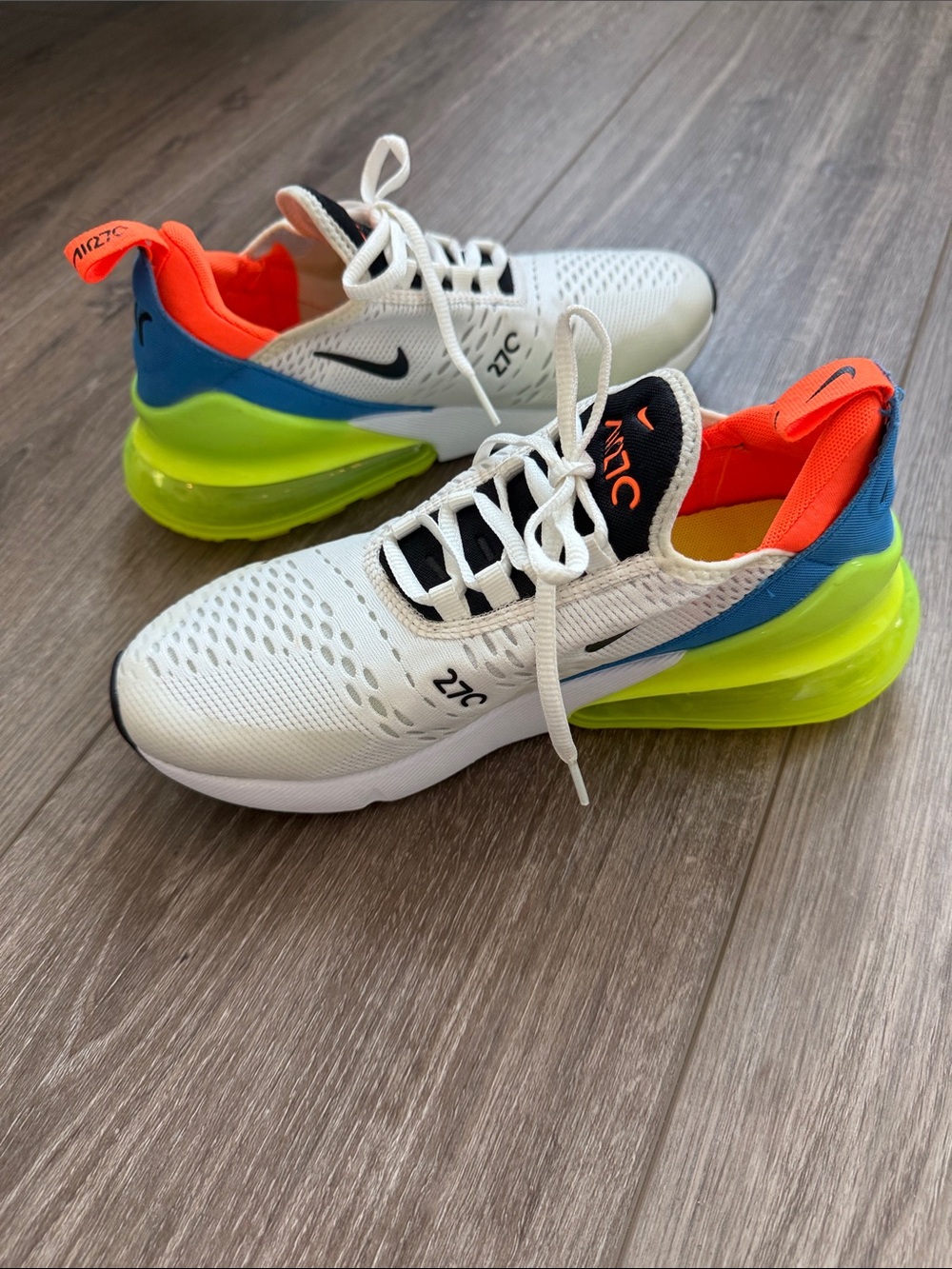 Nike Women’s “Nerf” Volt Air270